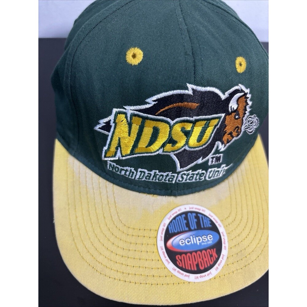 NDSU North Dakota State Univ. 2Tone Green /Yellow Snapback Hat/Cap NOS-Some Fade
